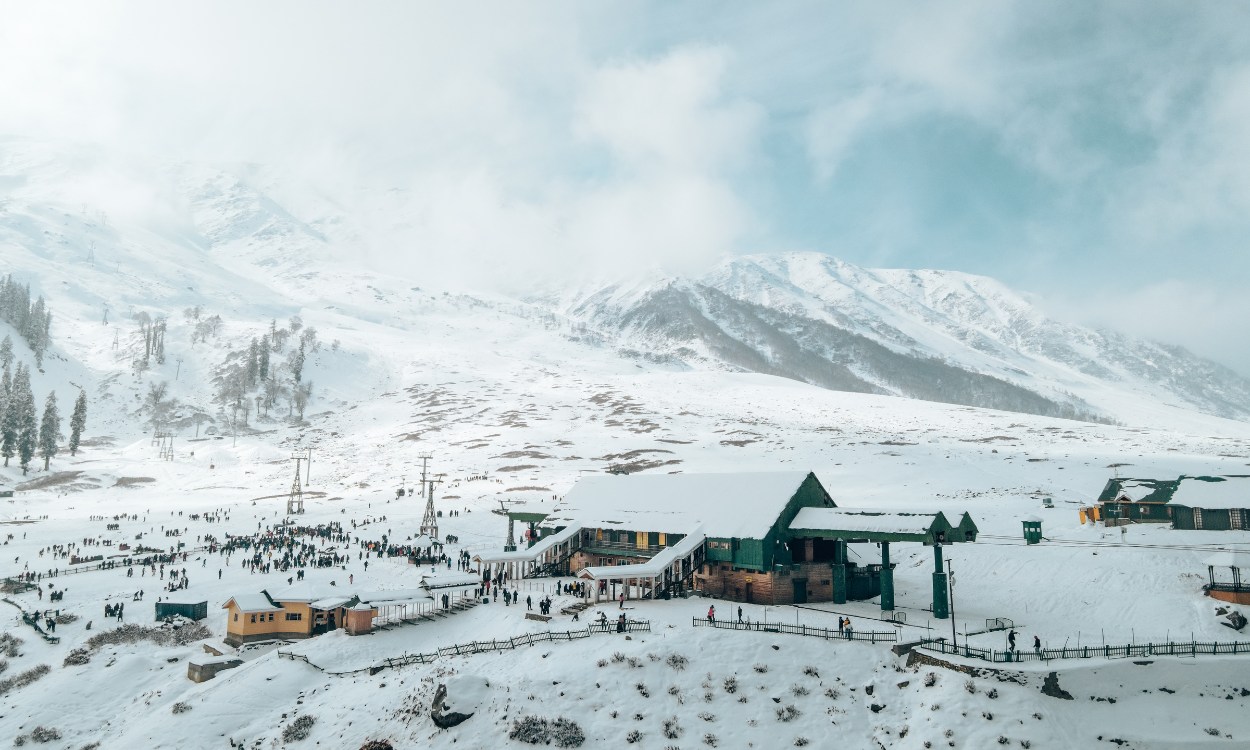 Top 8 Best Snowfall Places in India for the Coming 2024 Winter!