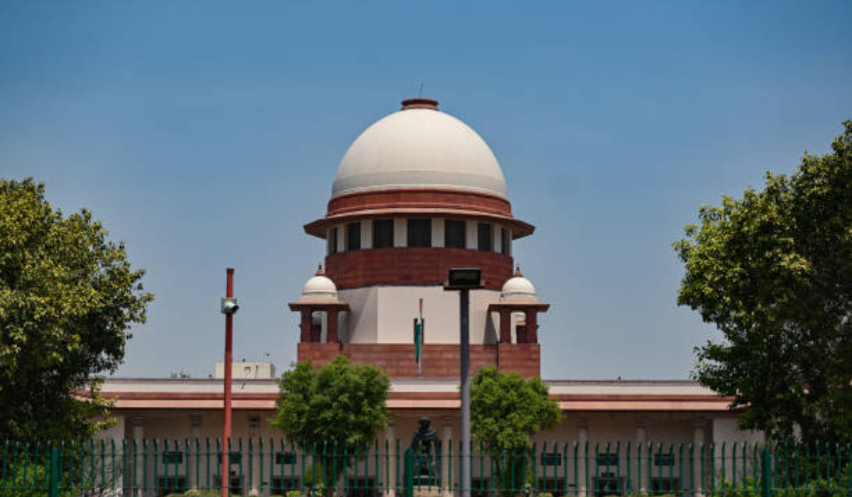Supreme Court Criticizes Calcutta HC’s Controversial Remarks on Adolescent Behavior
